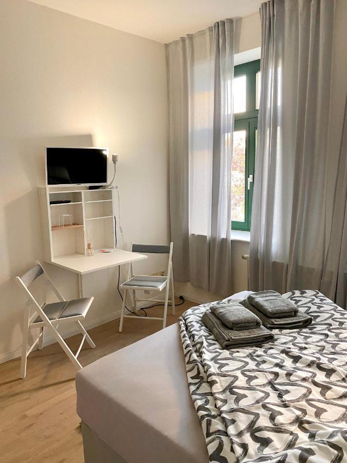 Studioapartment M15 Im Plagwitzer Szeneviertel Leipzig Exterior foto